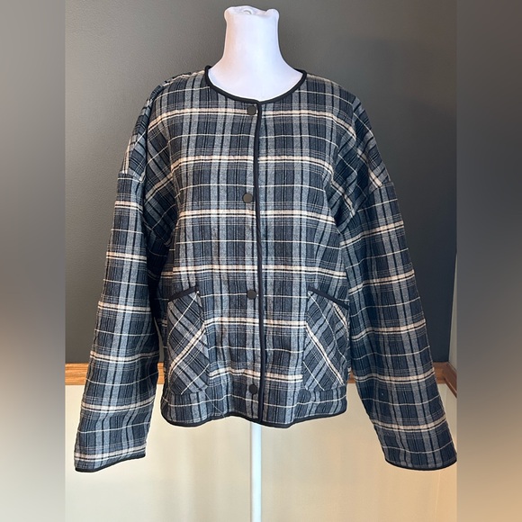 NWT Zara Women’s Quilted Plaid Jacket Size XL Black Gray Tan - Picture 2 of 9